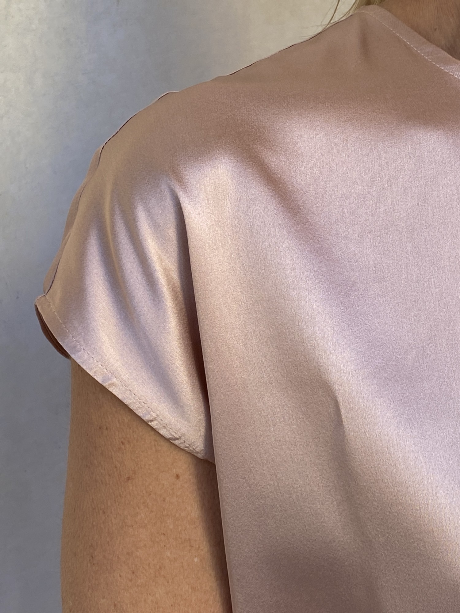 T-shirt di seta Mousse