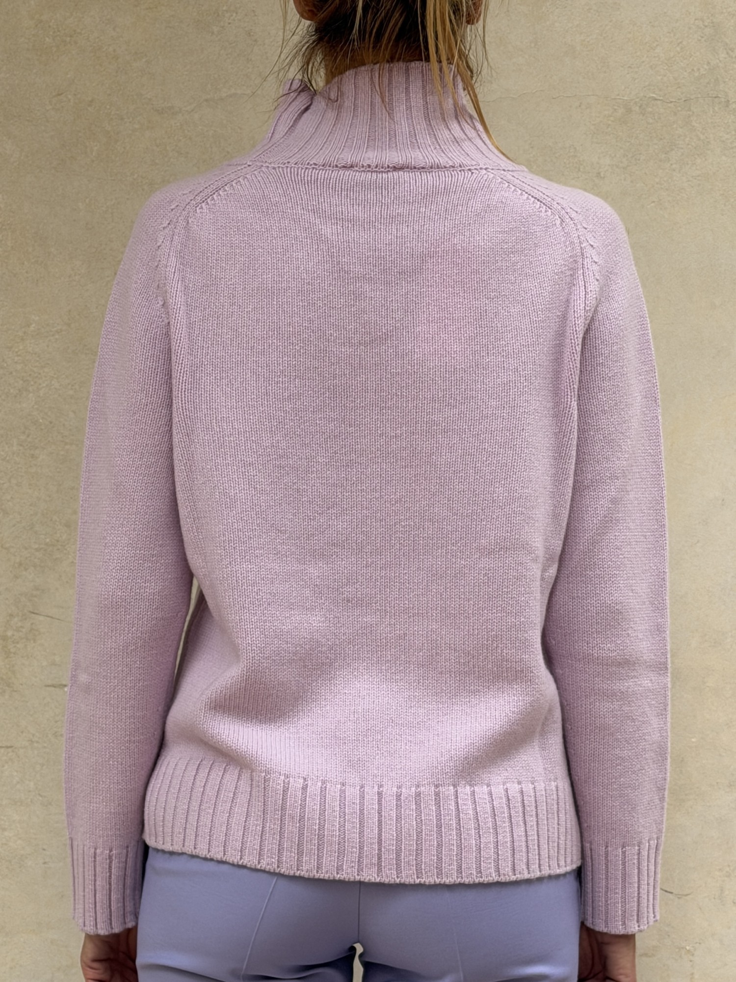 Maglia collo alto cashmere Glicine