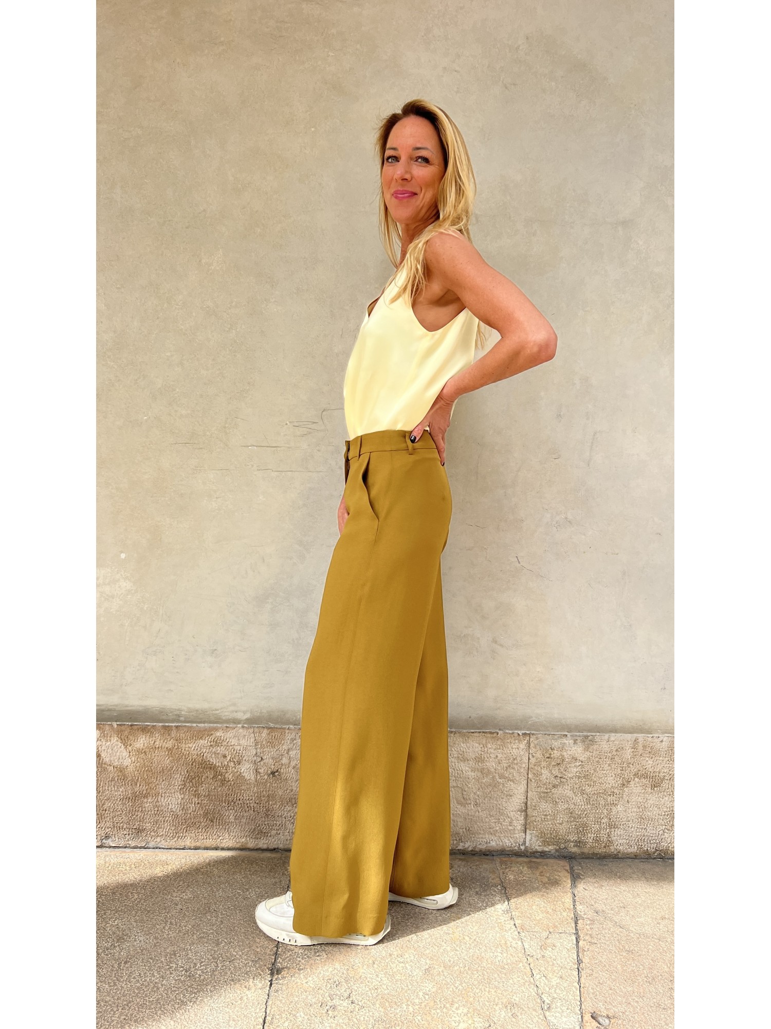 Pantalone Mary in cady Ottone