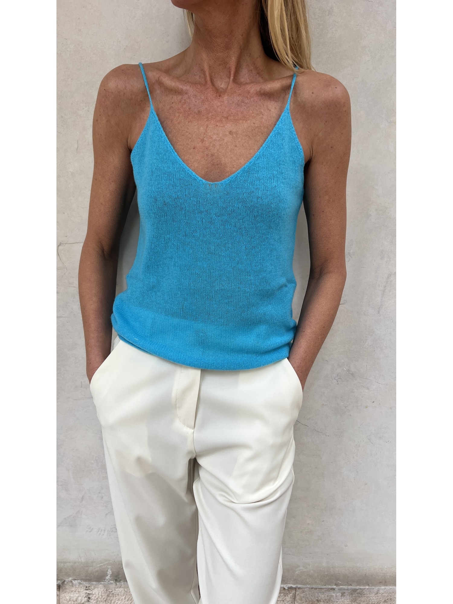 Top Nuvola Cerulean Blue